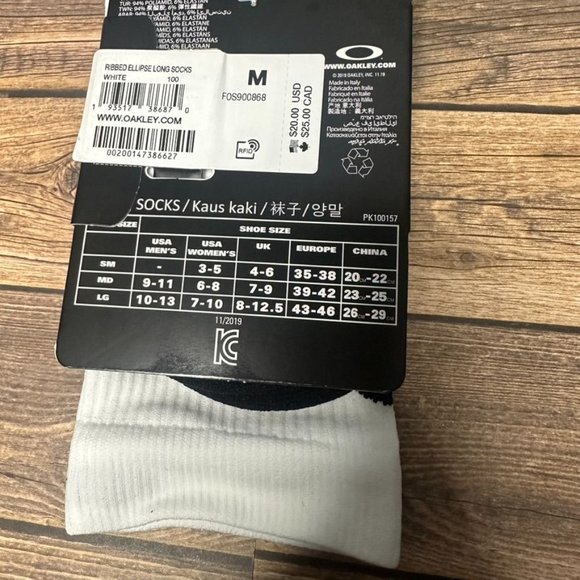 NWT Oakley Ribbed Ellipse Long Socks Size Medium (White) *Unopened* Unisex - Picture 6 of 8